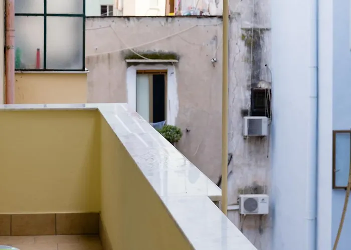 Hotel apartamentowy Cerlone 6 By Dimorra 3*