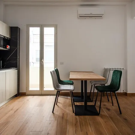 Cerlone 6 By Dimorra Hotel apartamentowy Neapol